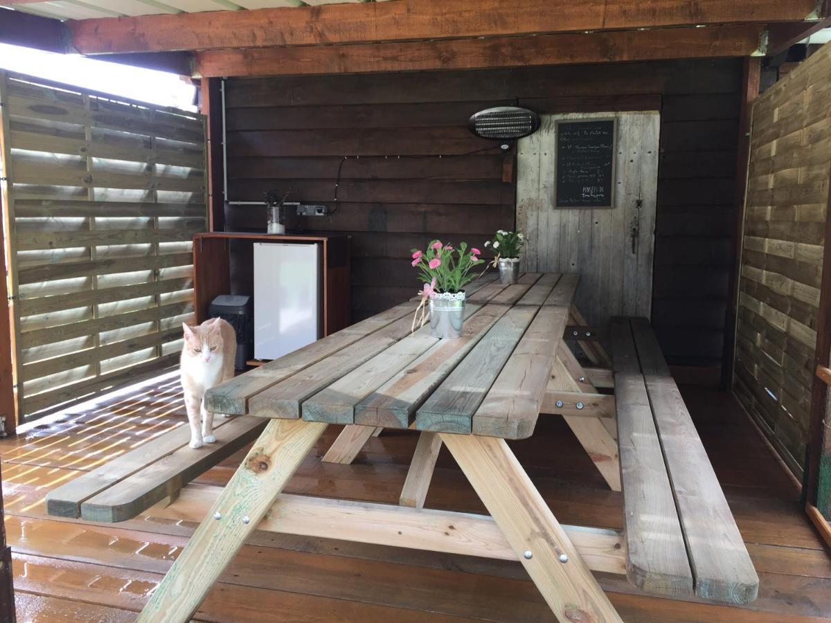 Roulottes Du Chalet Des Pins Rougeou Zewnętrze zdjęcie